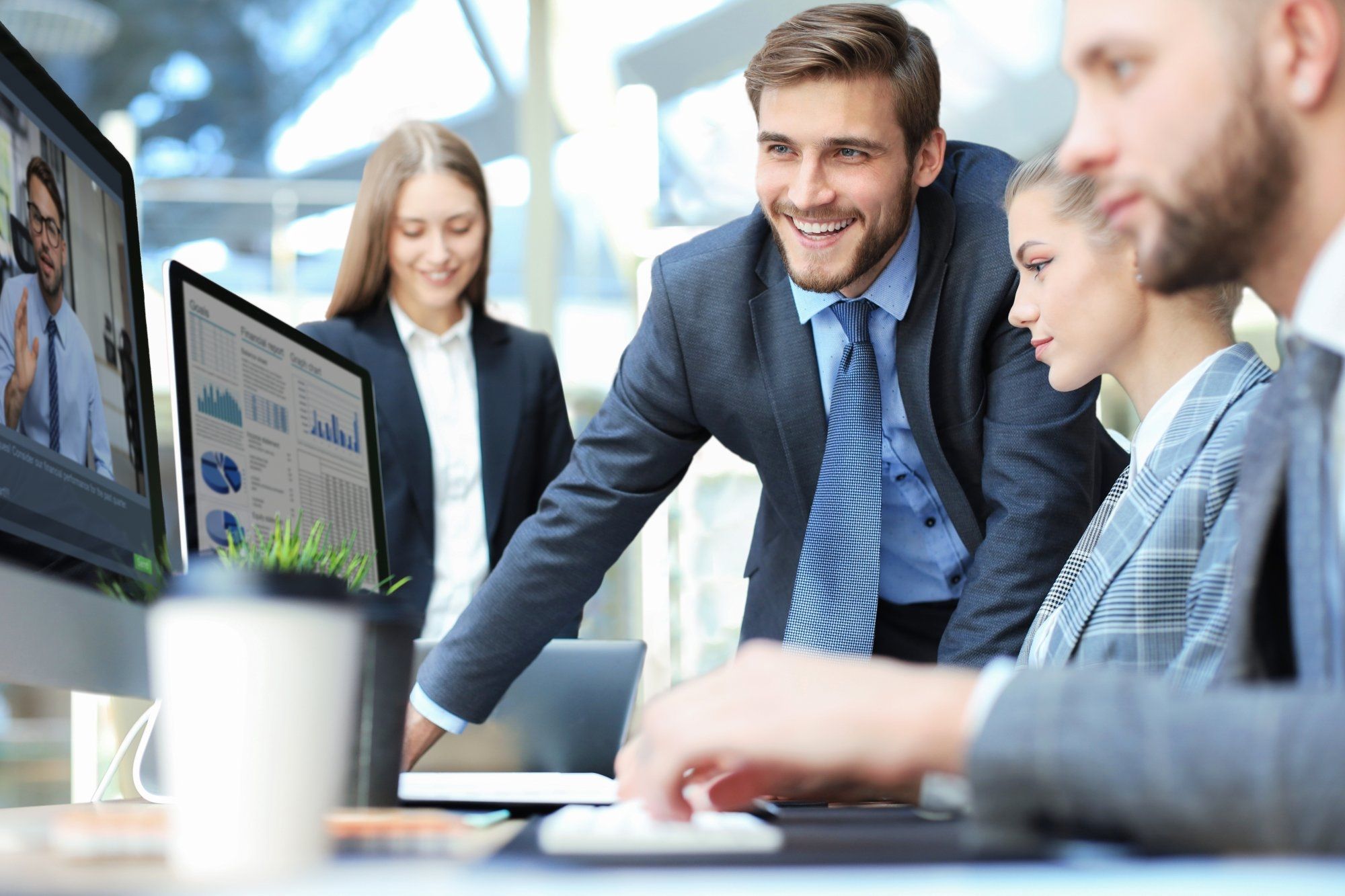 training-dqs-trainer looks at work results